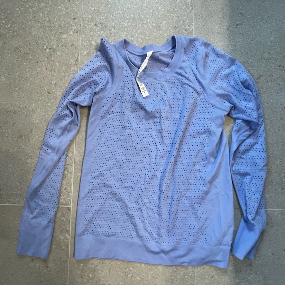 Lululemon Breeze By Periwinkle Women’s 4